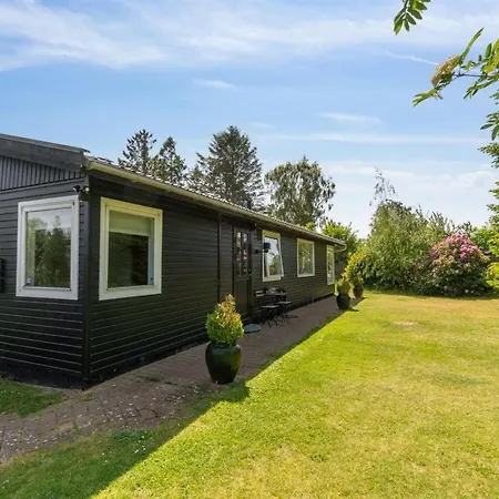Сasa de vacaciones Gritt - 800m From The Sea By Interhome *
