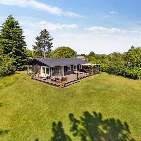 Gritt - 800m From The Sea By Interhome